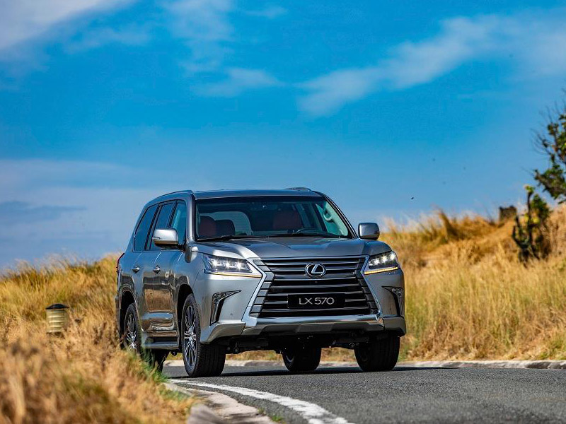 Giá xe Lexus LX 570, bảng giá lăn bánh tại Việt Nam kèm thông số kỹ thuật