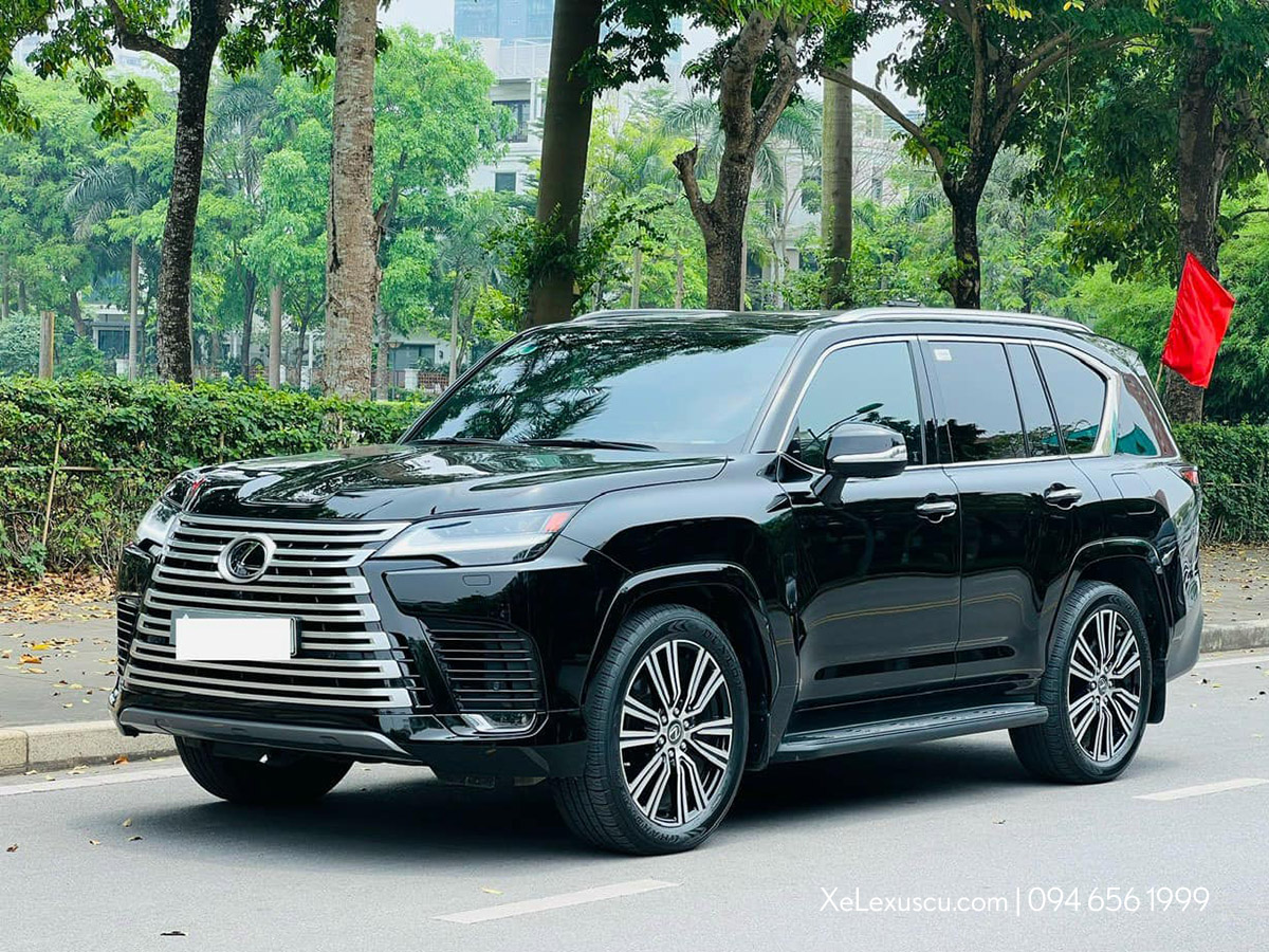 Bán xe Lexus LX600 7 chỗ chạy lướt chỉ 18123 km, xe đẹp như mới