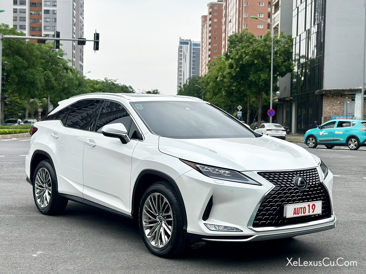 Mới nhất Việt Nam: Lexus RX350 2021 màu Trắng chạy lướt chỉ 7000 km, đẹp như xe mới